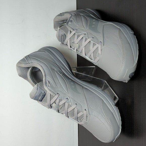 NWOT Saucony Integrity Walker 3 women's sneakers size 11 EU 43 - Picture 2 of 15